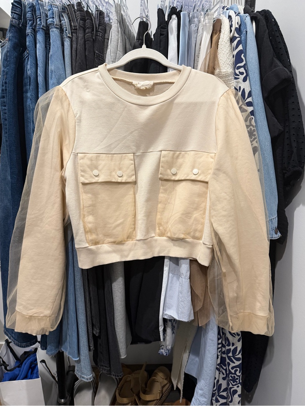 ANTHROPOLOGIE utility pocket mesh/ tulle sleeve pullover. sz large
